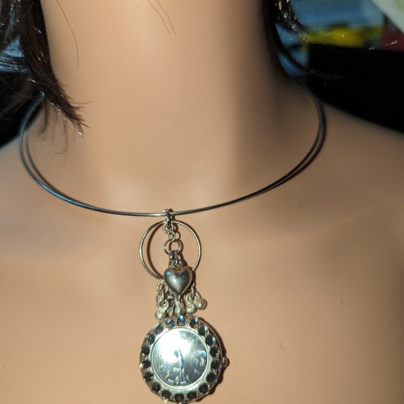 Vintage and Retro Pendant Watch with a Lovely Heart Necklace Steel silver Metal - Picture 6 of 8